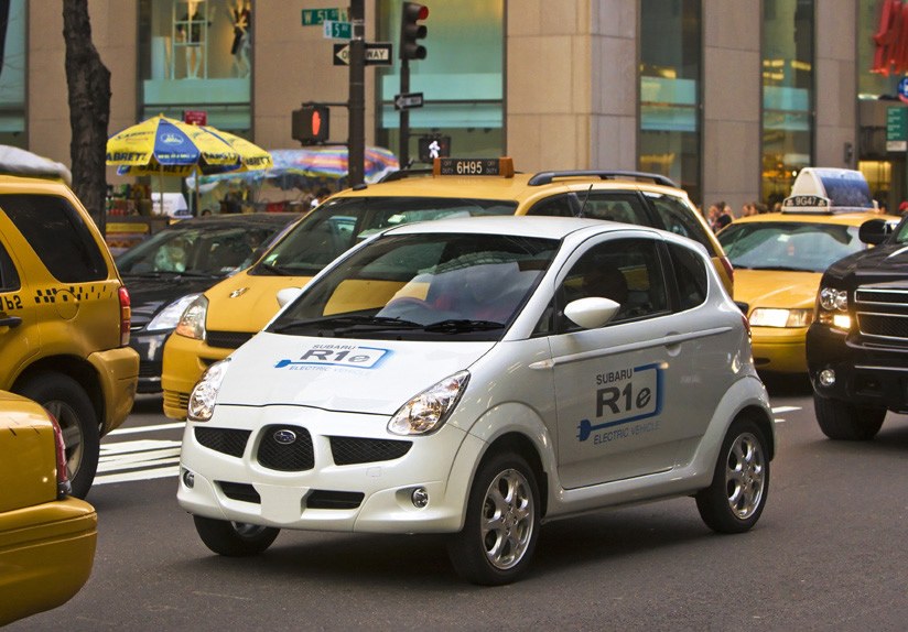 Subaru R1e: Batteries all included
