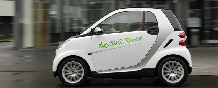 Smart Fortwo Goes Electric Too At The End Of 2009 Smart Will Start Production Fortwo Electric Drive With A Lithium Ion Battery Technology Has Decisive
