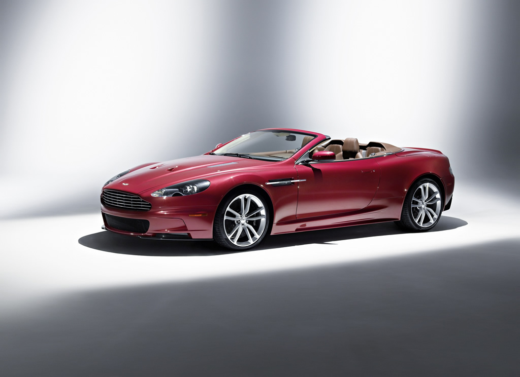 Aston takes the top off its DBS