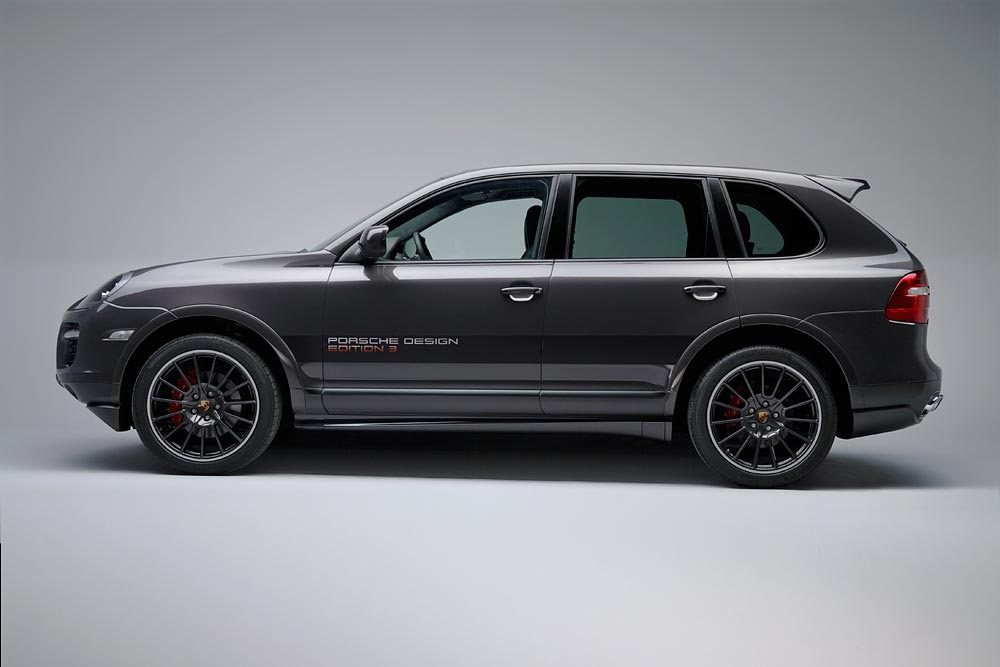 New Porsche Cayenne GTS Porsche Design Edition 3