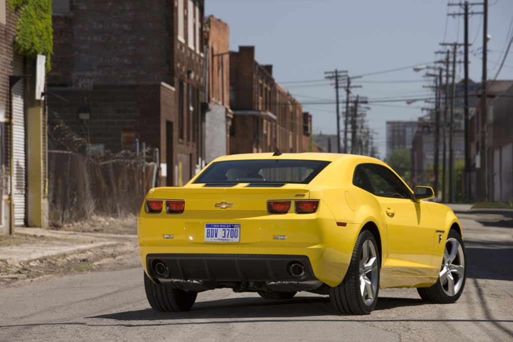 Chevrolet Releases Bumblebee Replica Camaro