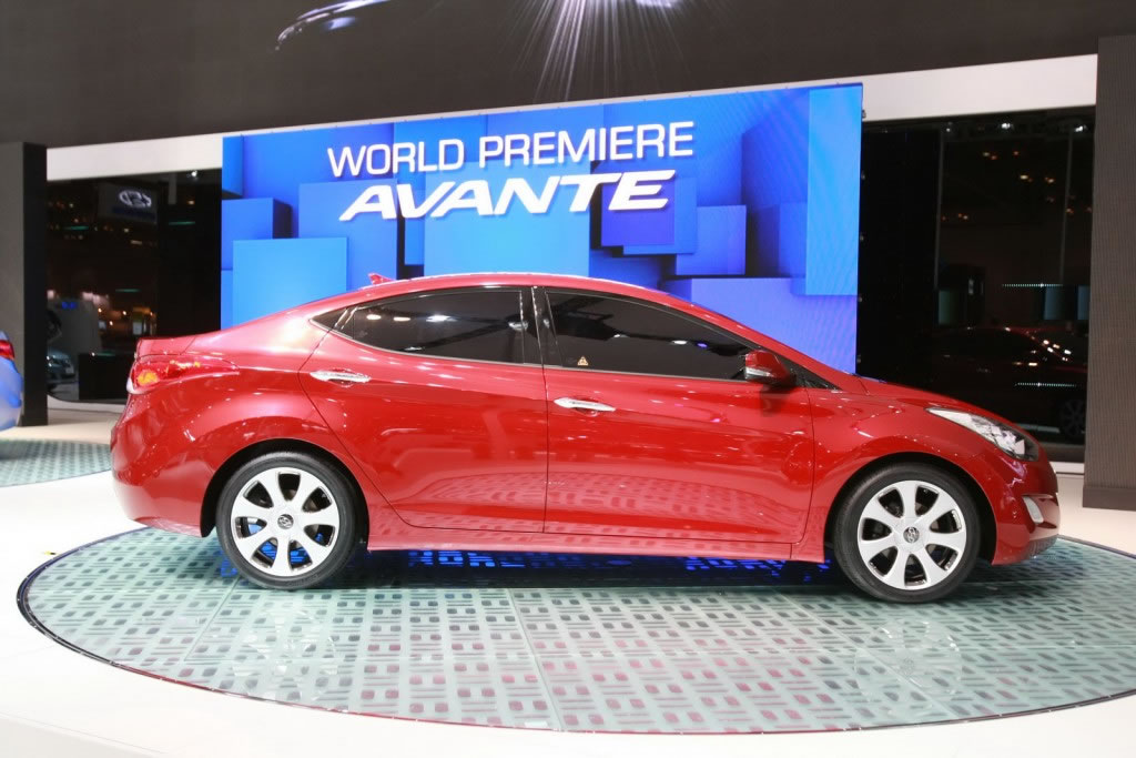 Hyundai unveils the new Avante
