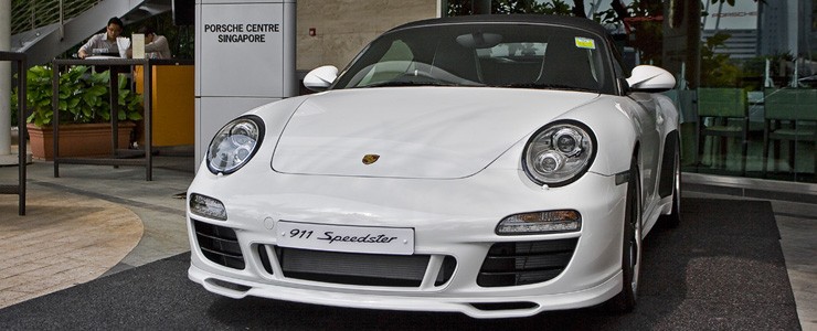 Porsche 911 Speedster zooms into Singapore