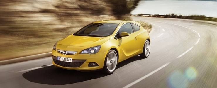 Opel Astra GTC unveiled