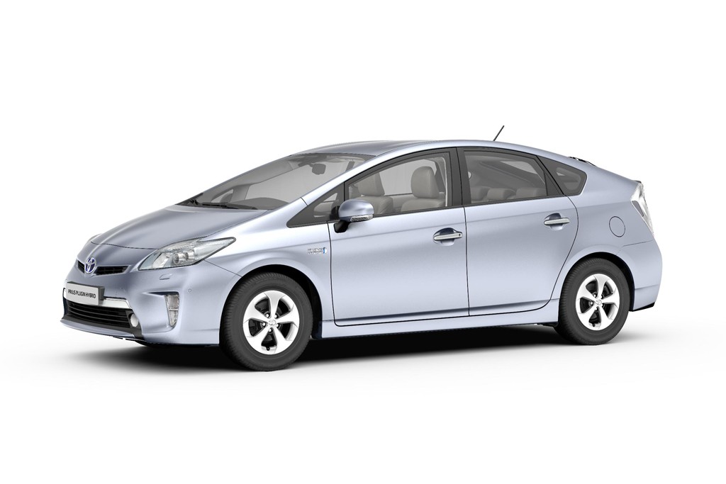 Toyota Prius Plug-in Hybrid - The cleanest and most technically advanced Prius