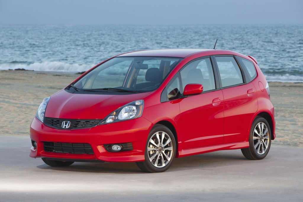 Honda Fit gets a minor facelift