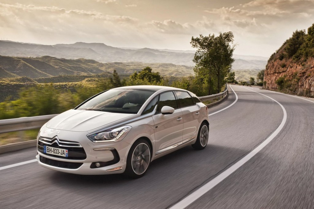 Citroen DS5 completes Citroen's DS line-up at Frankfurt