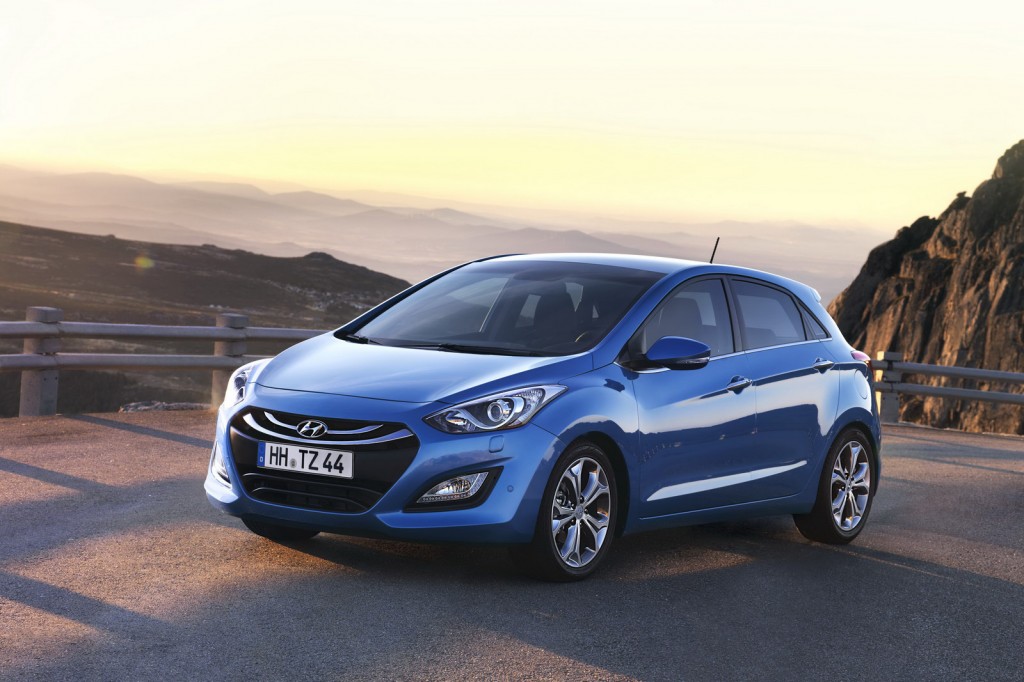 Hyundai i30 unveiled