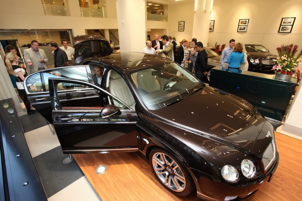 Bentley Continental Flying Spur Linley Special Edition launched