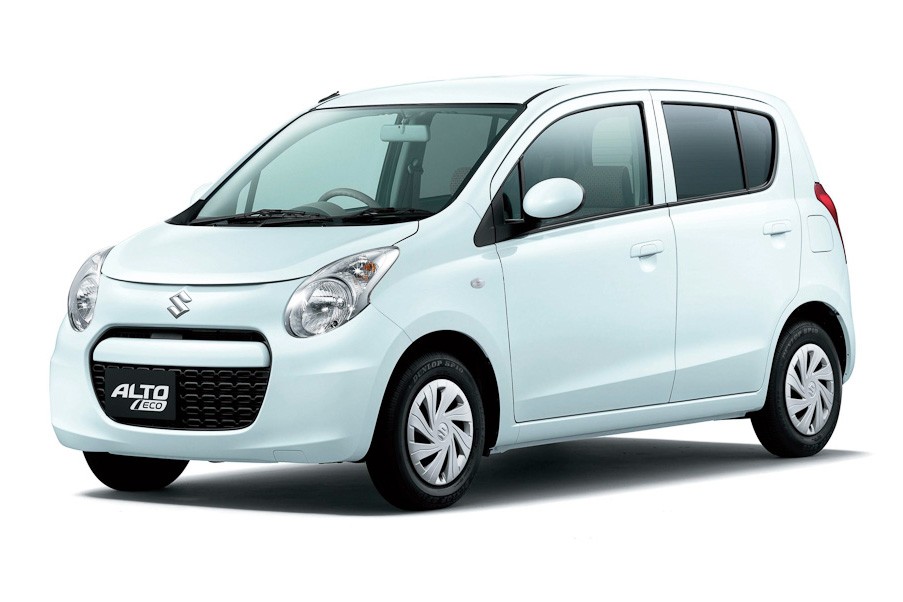 Suzuki launches the super-efficient Alto Eco in Japan