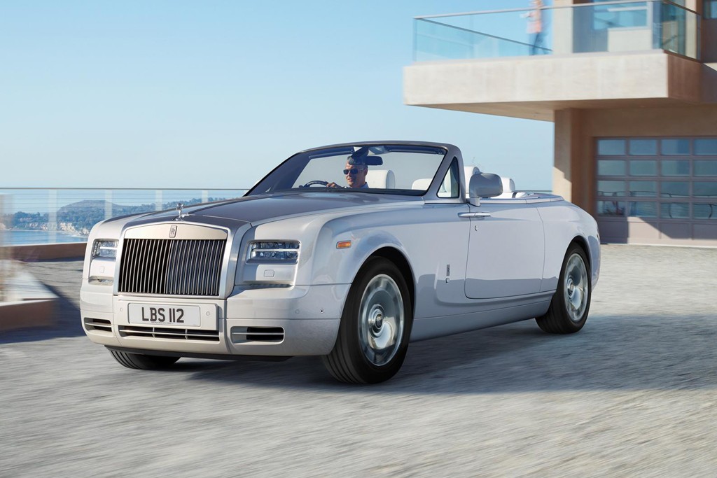 Facelifted Rolls-Royce Phantom Series II stars in Geneva show
