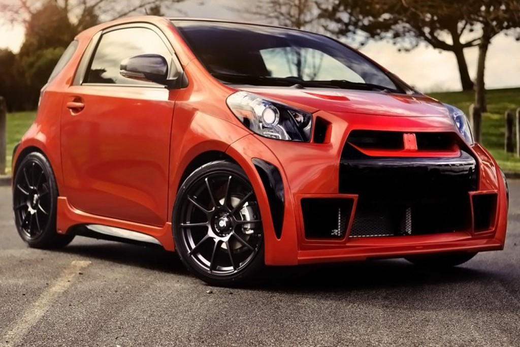 SR Auto of Canada pimps the nano iQ