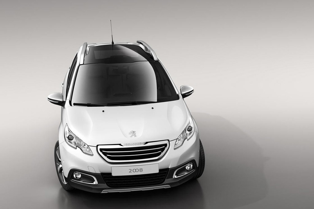Official photos of all new Peugeot 2008 crossover spreads online