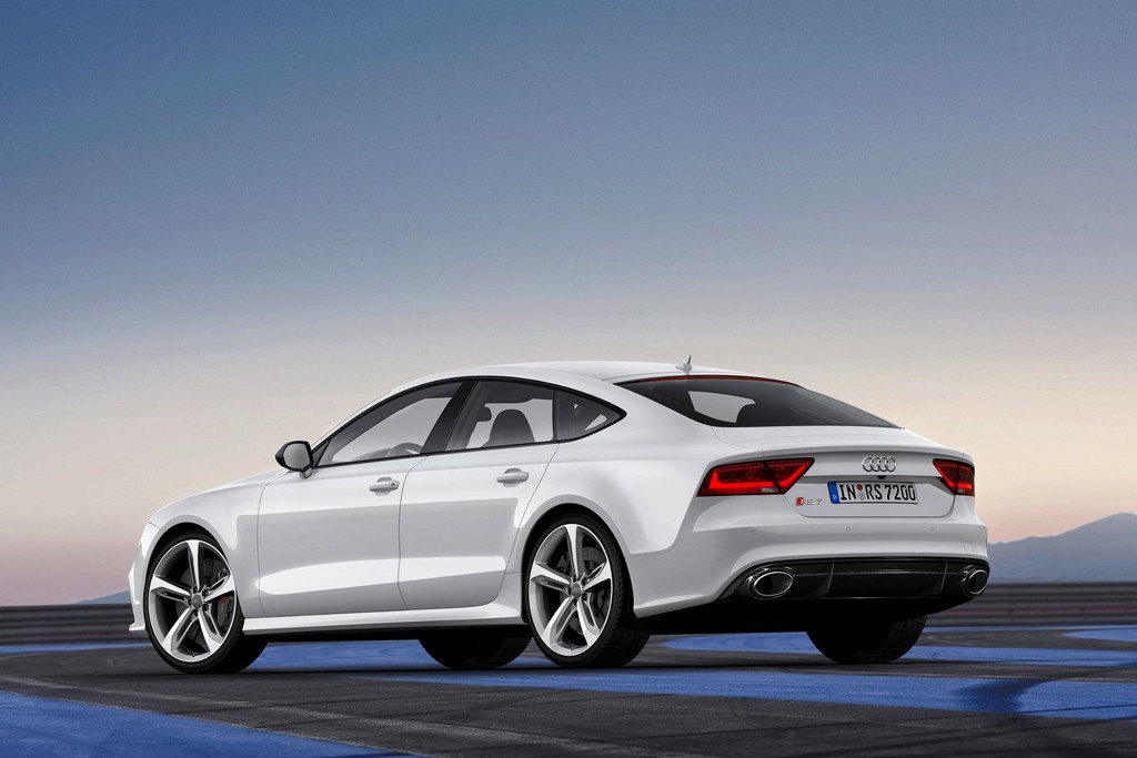 Audi reveals RS7 with autobahn friendly performance - Sgcarmart