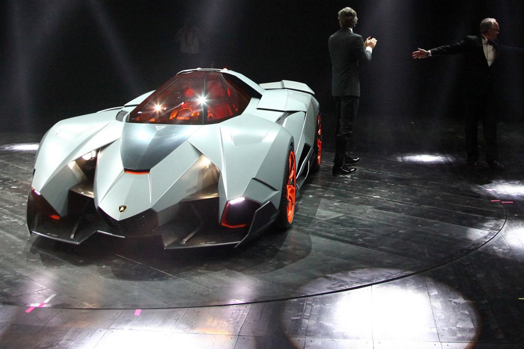 Lamborghini Egoista Concept is the love child of the Veneno and Sesto  Elemento | Photo Gallery - Sgcarmart