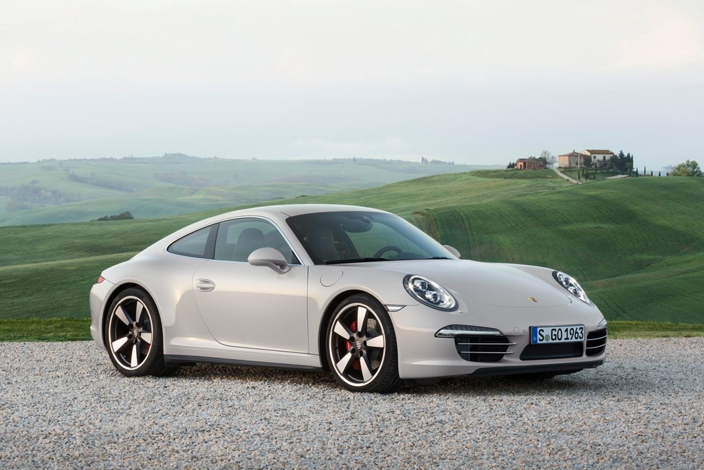 Porsche commemorates 50 years of 911 with limited edition model