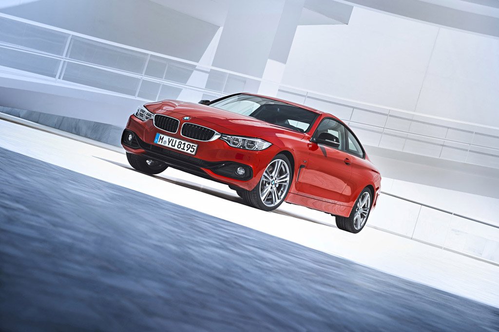 BMW finally unveils the coupe and convertible variant to the 3 Series