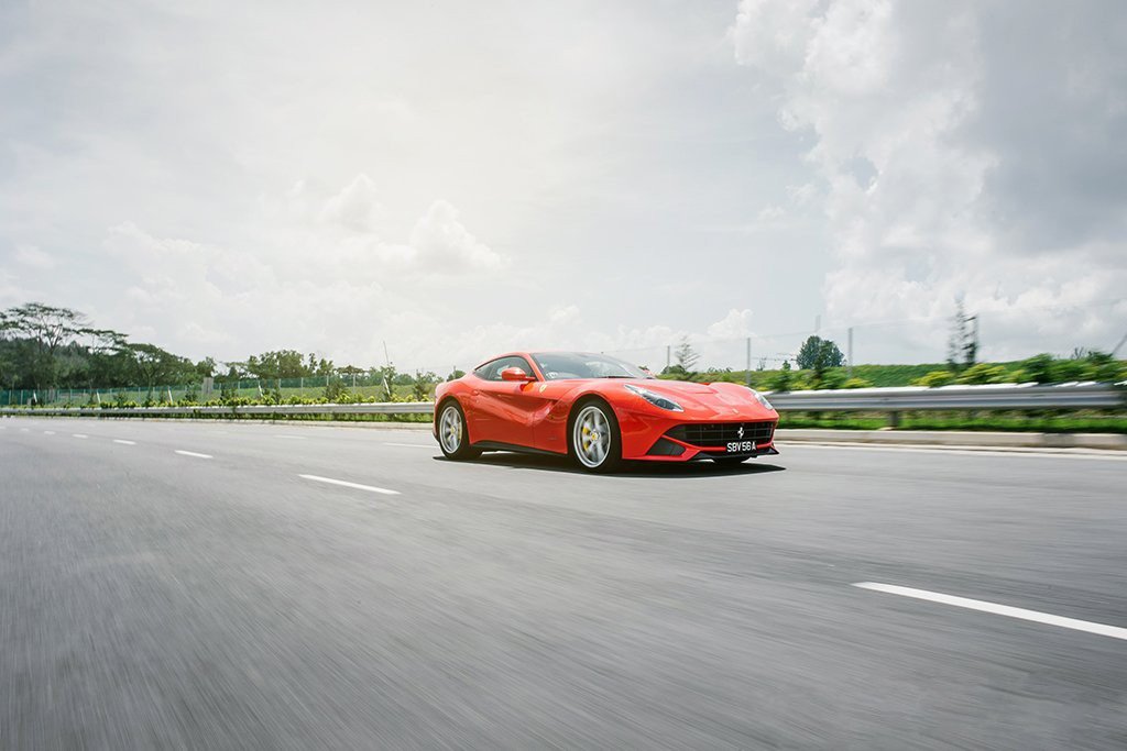 Ferrari owners raise $500,000 in support of the President's Challenge 2014