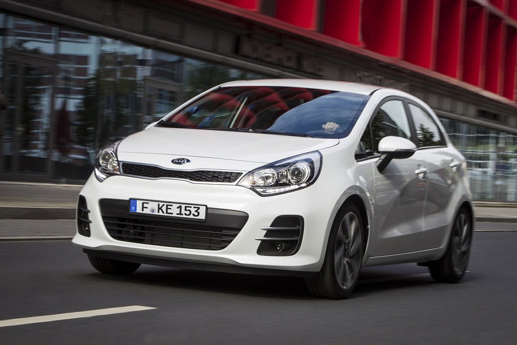 Kia bringing updated Rio to Paris