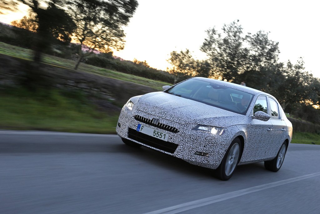 Skoda's new Superb is ready for its debut next year