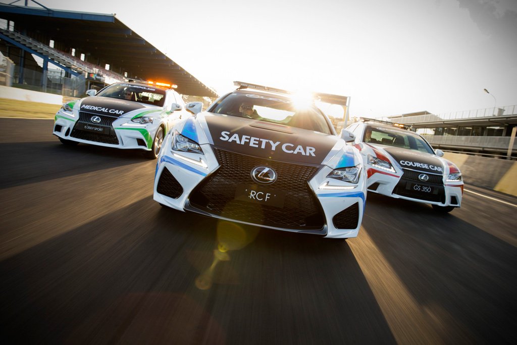 Three Lexus models as official cars in V8 Supercars series