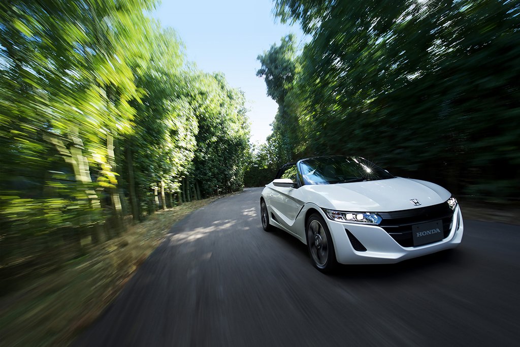 Honda to begin sales of its S660 mini roadster in Japan