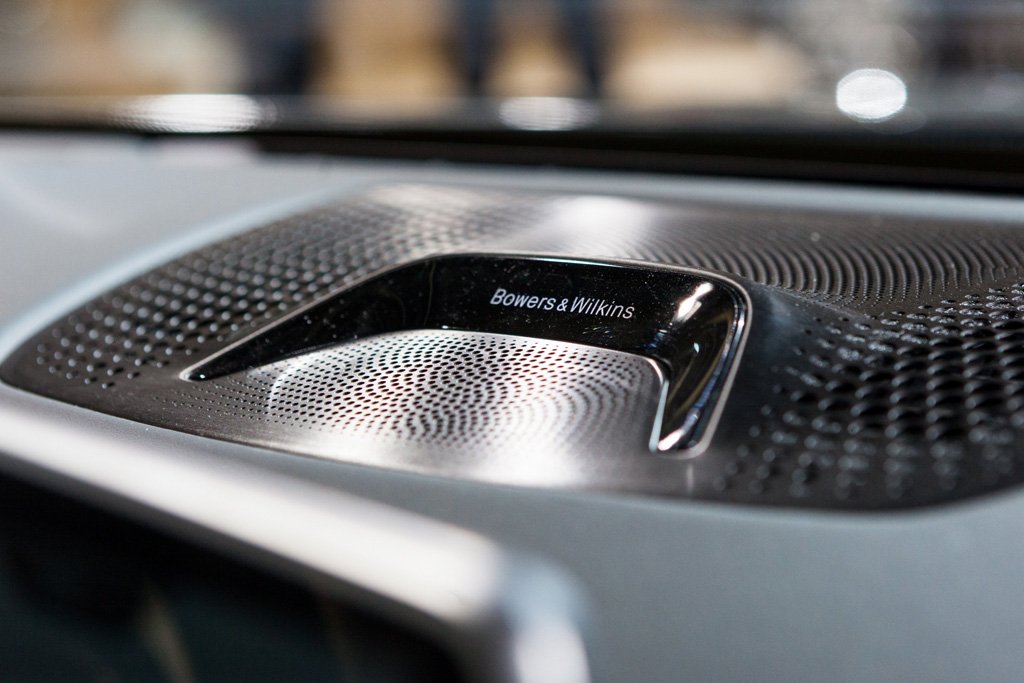 bowers and wilkins car stereo