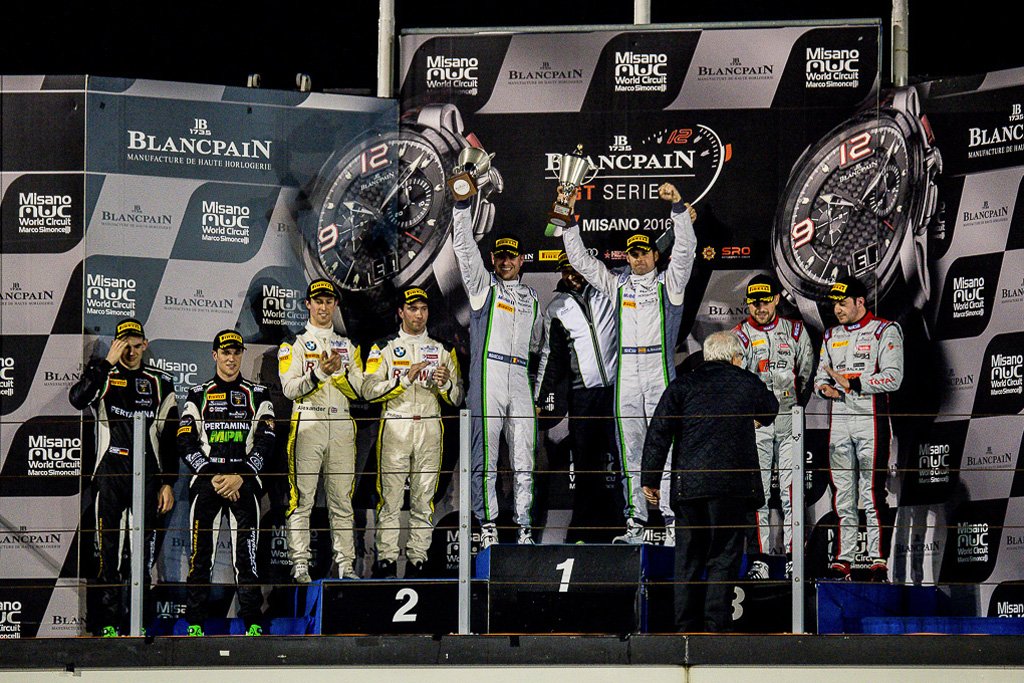 Bentley Motorsport wins its debut Sprint Series qualifying race - Sgcarmart