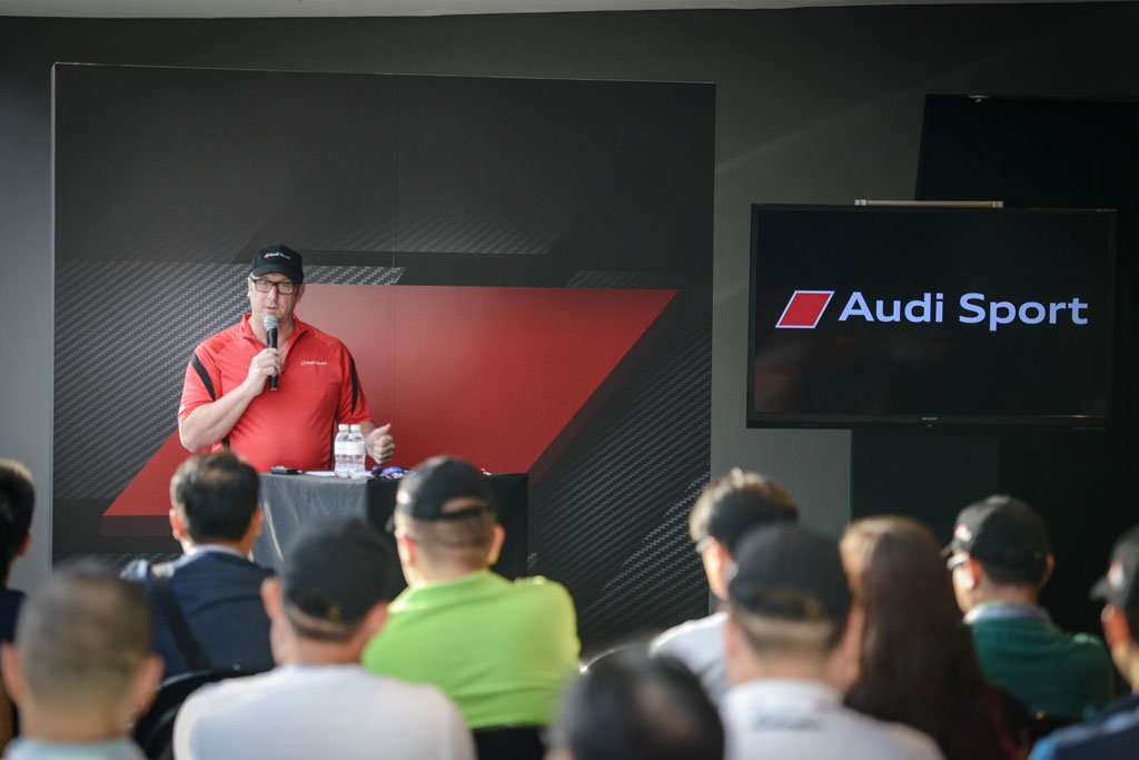 Audi Sport Driving Experience sets emotions racing