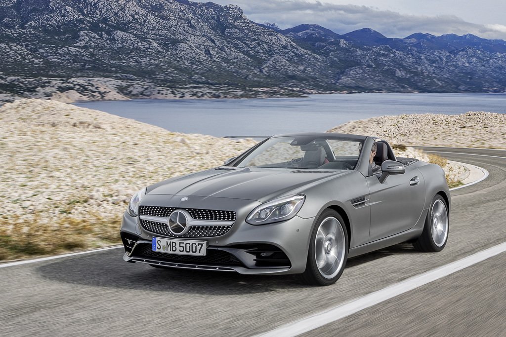 Mercedes-Benz compact roadster gets a new name and a facelift - Sgcarmart