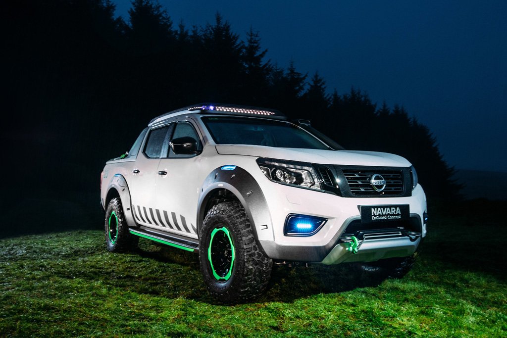 The ultimate all-terrain rescue pickup - Nissan Navara Enguard Concept