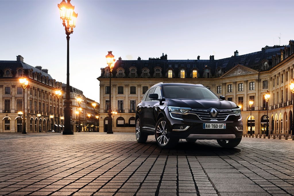 Renault premieres Koleos and Koleos Initiale at 2016 Paris Motor Show
