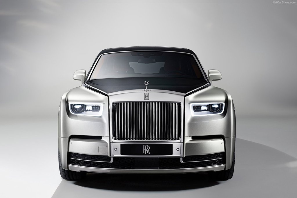 Order Your New Rolls-Royce at HR Owen Rolls-Royce Today