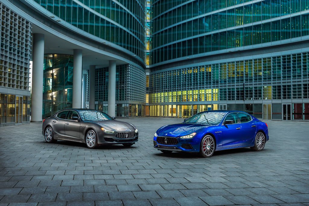 Maserati reveals the Ghibli GranLusso and Gransport at Chengdu Motor Show