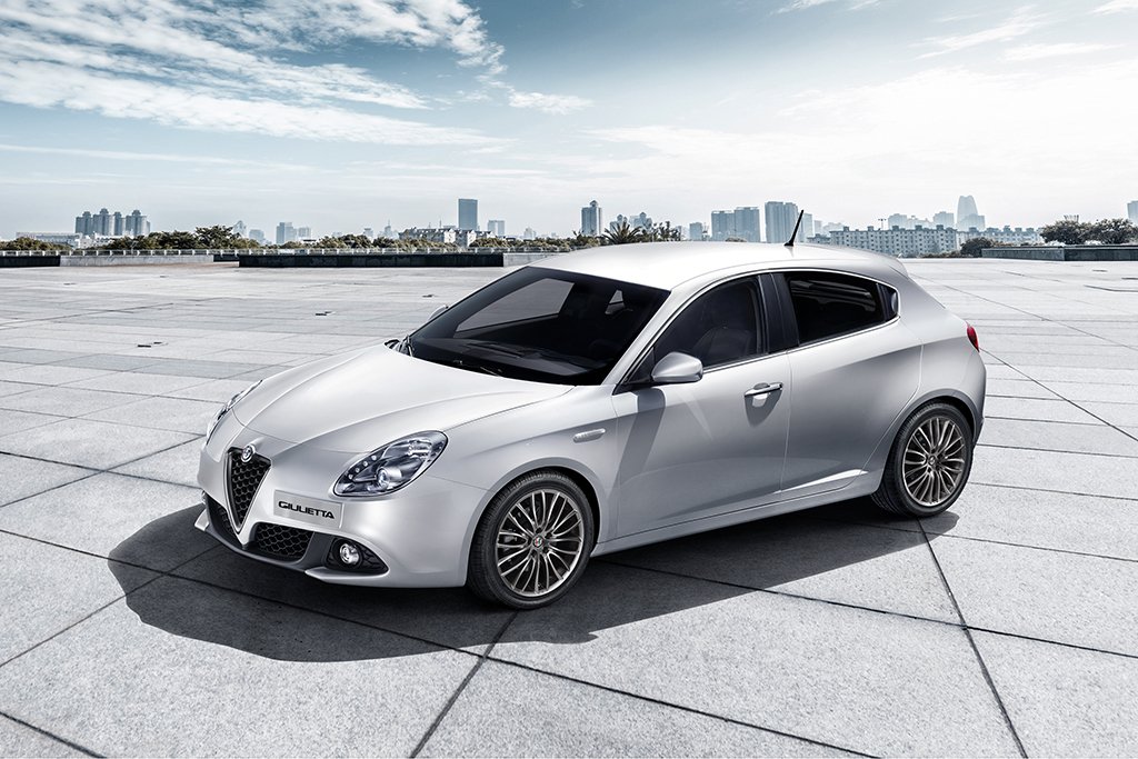 YOLO Run SG and Alfa Romeo team up for half marathon car giveaway