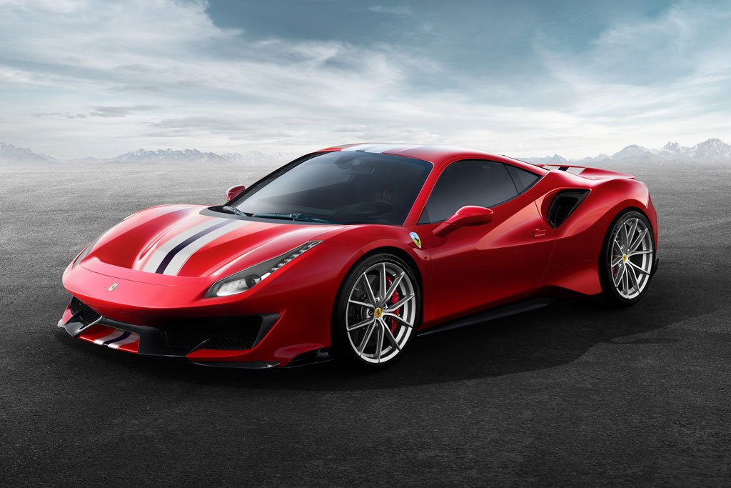 Ferrari 488 Pista to be revealed at Geneva Motor Show