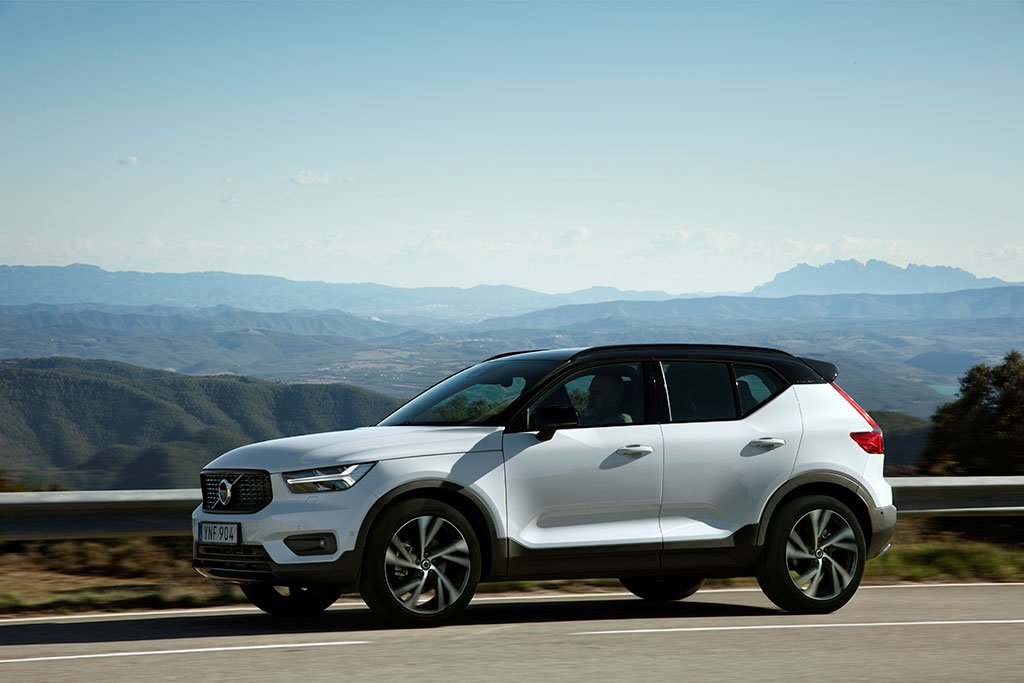 Volvo XC40 makes it debut in Tomb Raider
