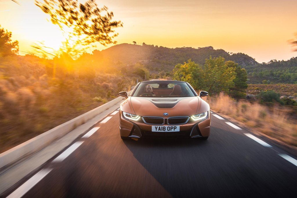 BMW launches new i8 Roadster sports car