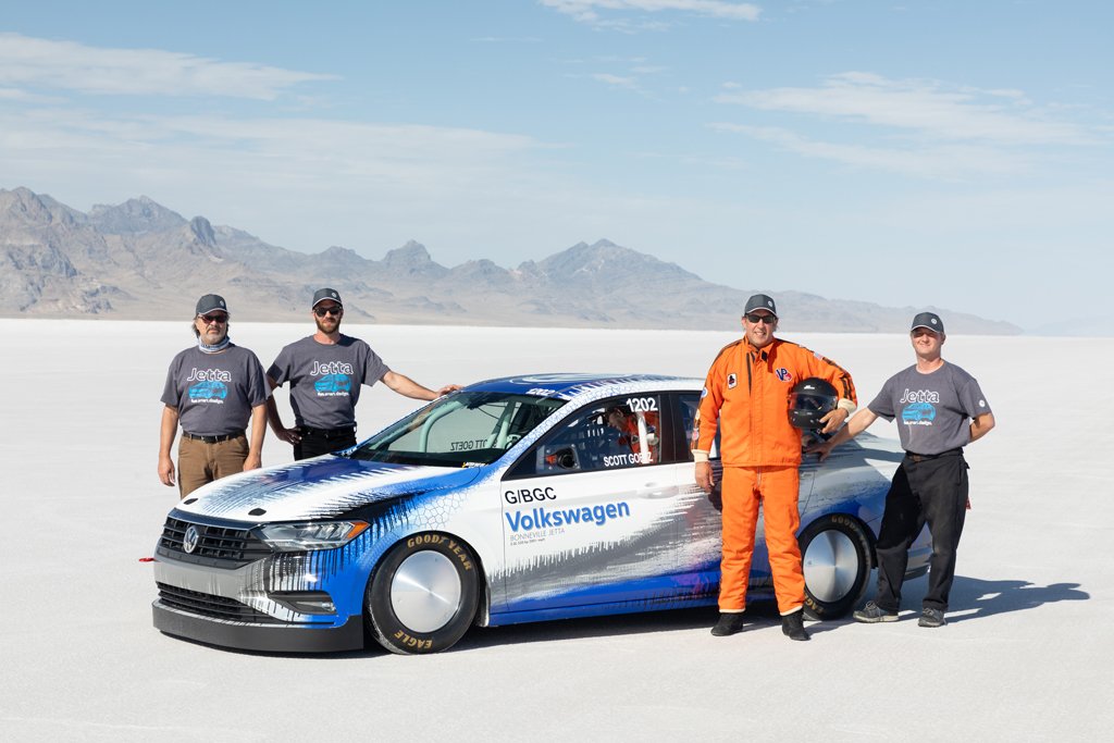2019 Volkswagen Bonneville Jetta breaks SCTA class and land speed record