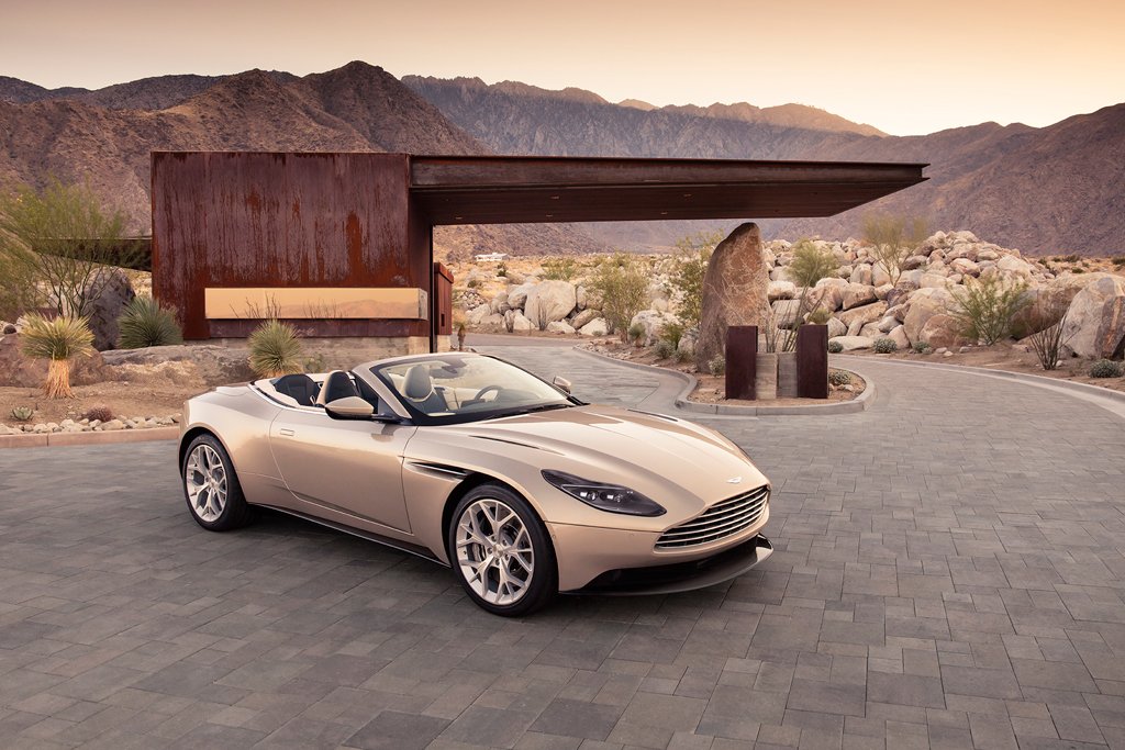 Aston Martin DB11 Volante wins Autonis Design Award