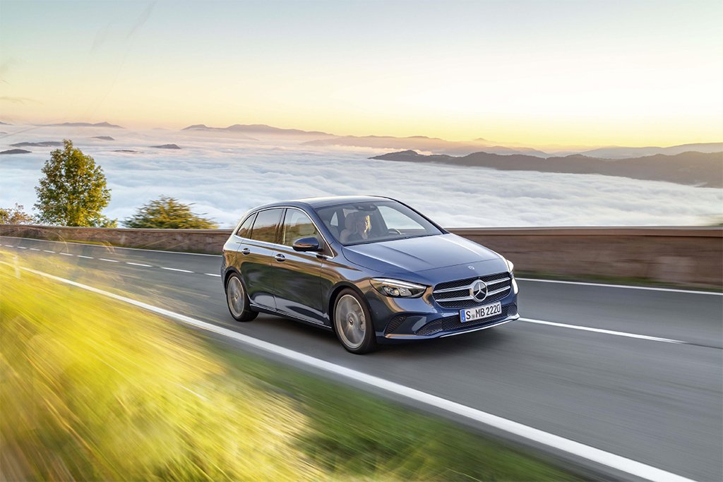 Mercedes-Benz Unveils The New B-Class - Sgcarmart