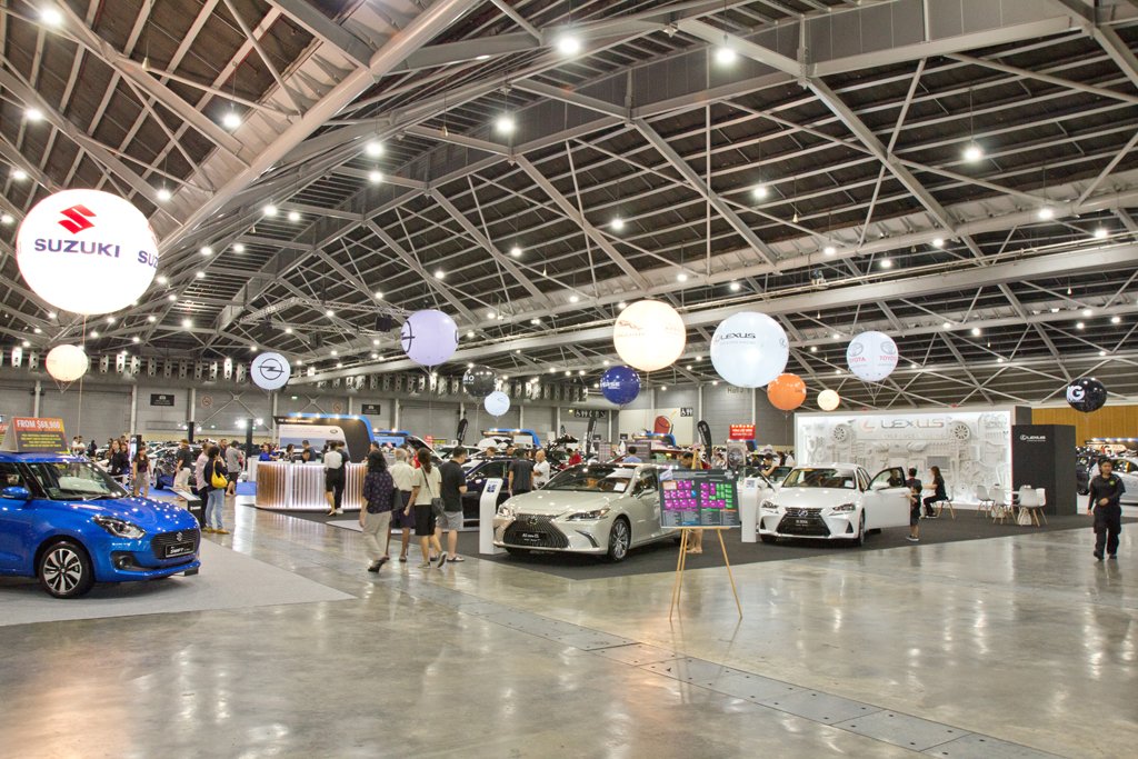 Get great deals at CarsExpo