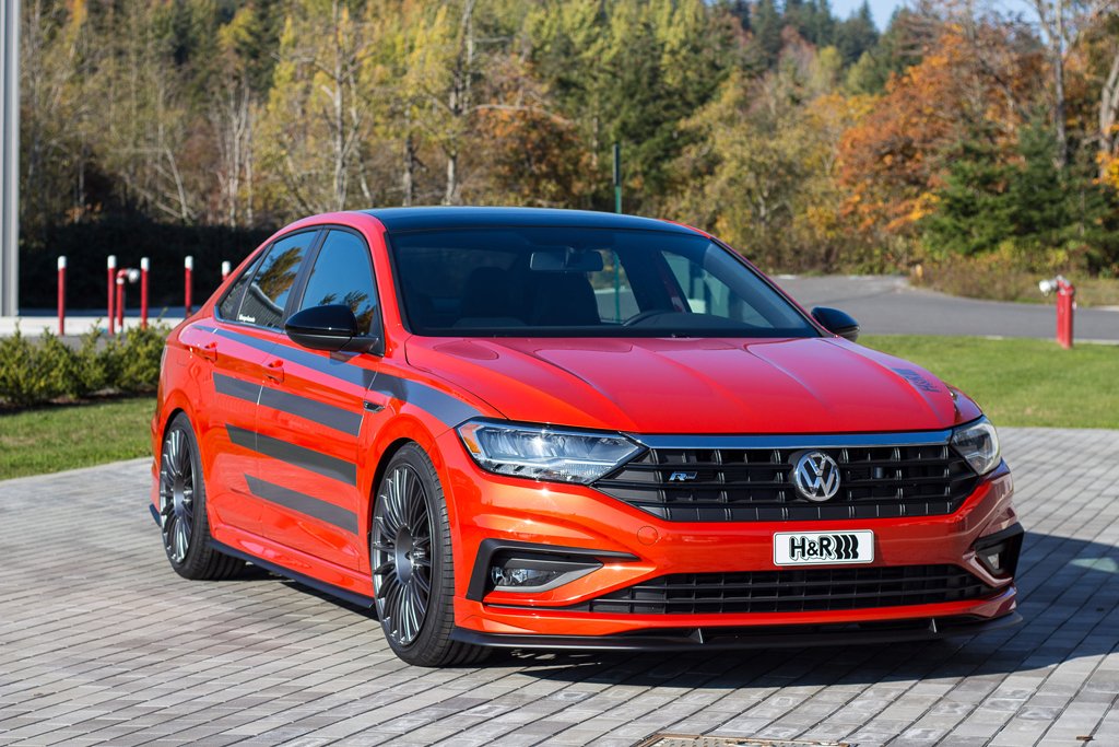 Volkswagen Jetta chosen by top tuners for display at SEMA