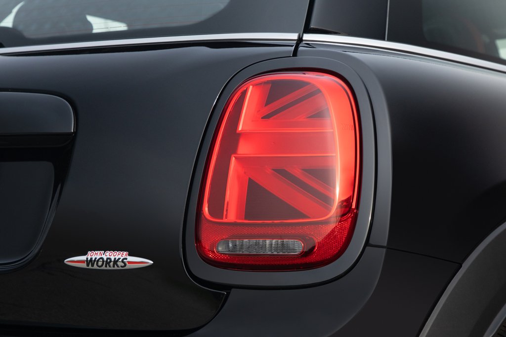Mini John Cooper Works Knights Edition To Premiere In Los Angeles