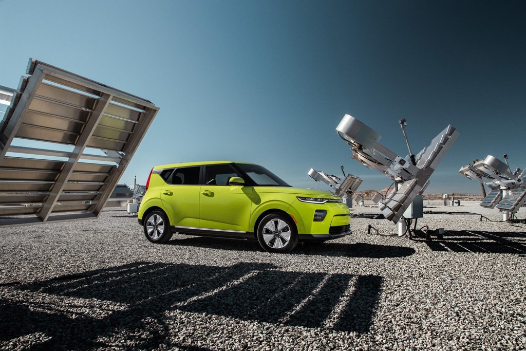 All new Kia Soul EV electrifies with its debut