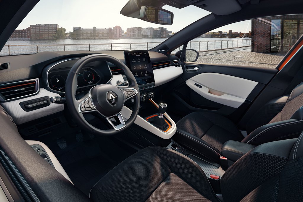 Renault reveals interior of the all new Clio