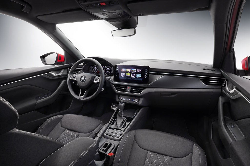 Skoda reveals interior of the new Kamiq