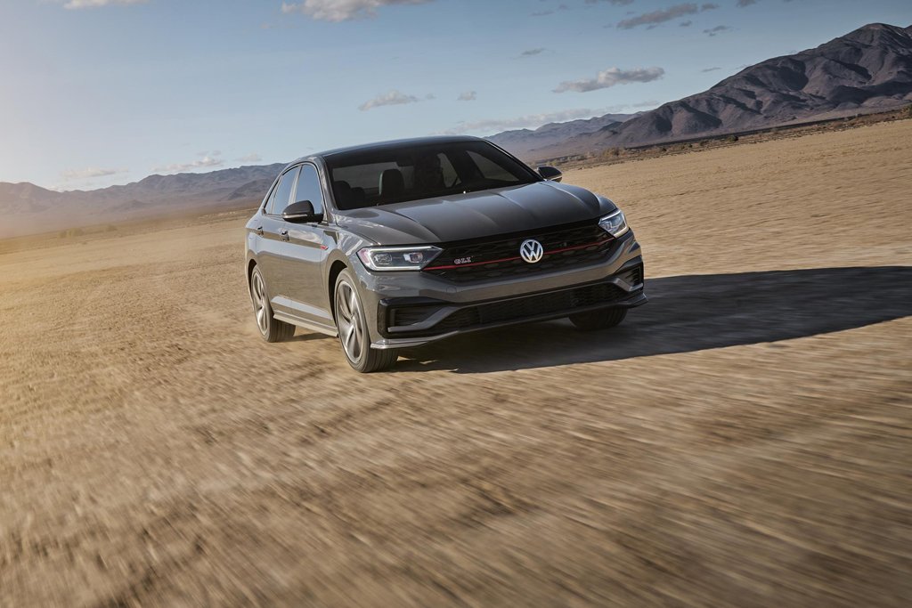 2019 Volkswagen Jetta GLI debuts at the Chicago Auto Show