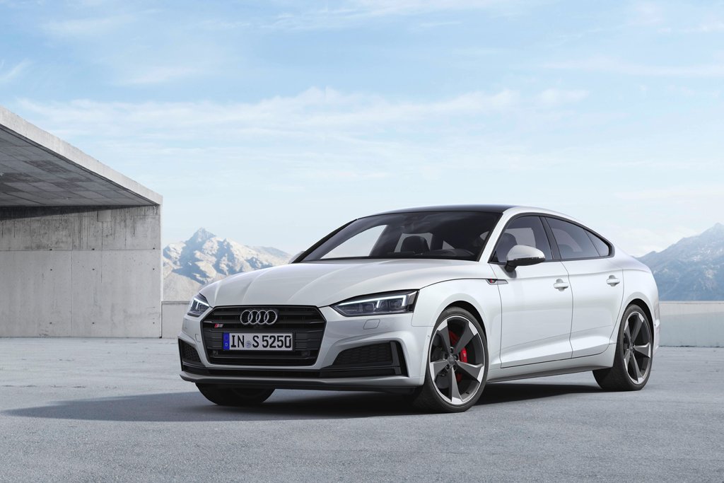 Audi S5 models now with a TDI engine