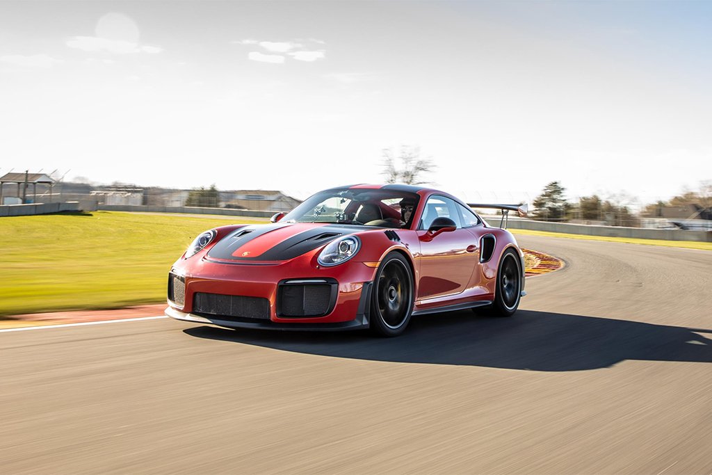 Porsche 911 GT2 RS sets production car lap record at Road America